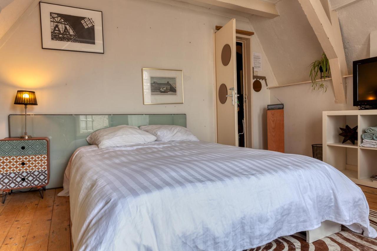 B&B 1971 Hazenstraat - Shared Bathroom Amsterdam Zewnętrze zdjęcie